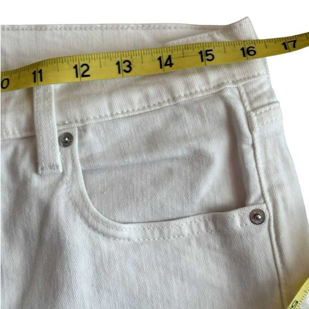 GAP ‘90’s Straight White Jeans Size 12 or 31 Short - Picture 8 of 8